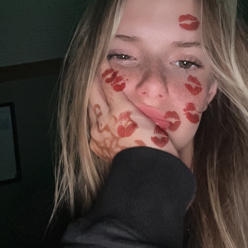 Meet your Posher, Ellie